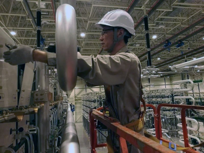 Worker commissioning equipment